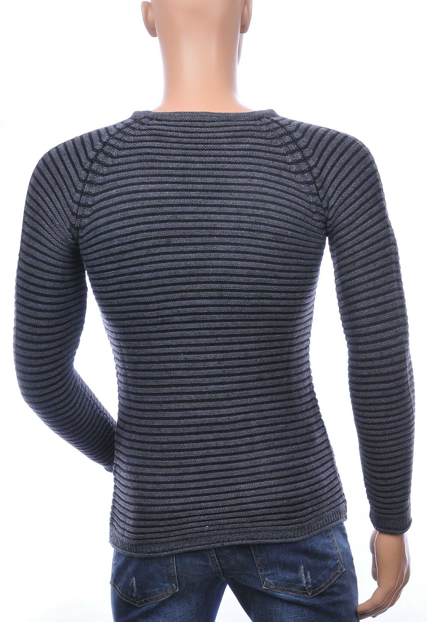 Oxcid Moncler DIOR Philipp Plein PRADA Louis Vuitton GUCCI VERSACE KENZO Dsquared2 Levi's CHASIN G-STAR DOLCE & GABBANA DIESEL PME LEGEND WAM DENIM LACOSTE trendy grof gebreide heren wintertrui met horizontale strepen Antraciet