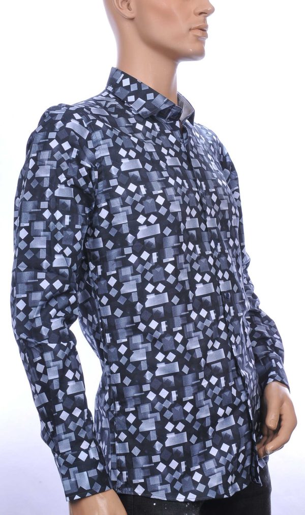 CORRINO TOMMY HILFIGER Suitable Vanguard OLYMP State of Art Blue Industry A fish named fred Wolff Blitz Moncler DIOR Philipp Plein PRADA Louis Vuitton GUCCI VERSACE KENZO Dsquared2 Levi's CHASIN G-STAR DOLCE & GABBANA DIESEL PME LEGEND WAM DENIM LACOSTE modern fit allover geometrische dessin heren overhemd Zwart