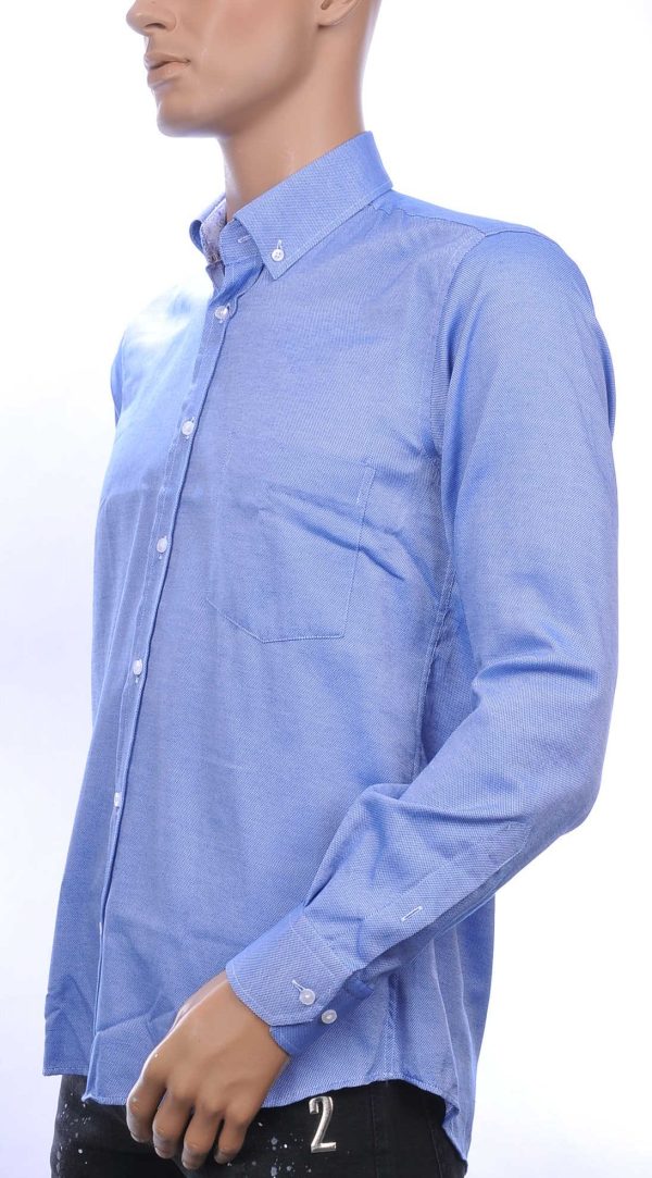 CORRINO TOMMY HILFIGER Suitable Vanguard OLYMP State of Art Blue Industry A fish named fred Wolff Blitz Moncler DIOR Philipp Plein PRADA Louis Vuitton GUCCI VERSACE KENZO Dsquared2 Levi's CHASIN G-STAR DOLCE & GABBANA DIESEL PME LEGEND WAM DENIM LACOSTE regular fit button down heren overhemd met borstzak Lichtblauw