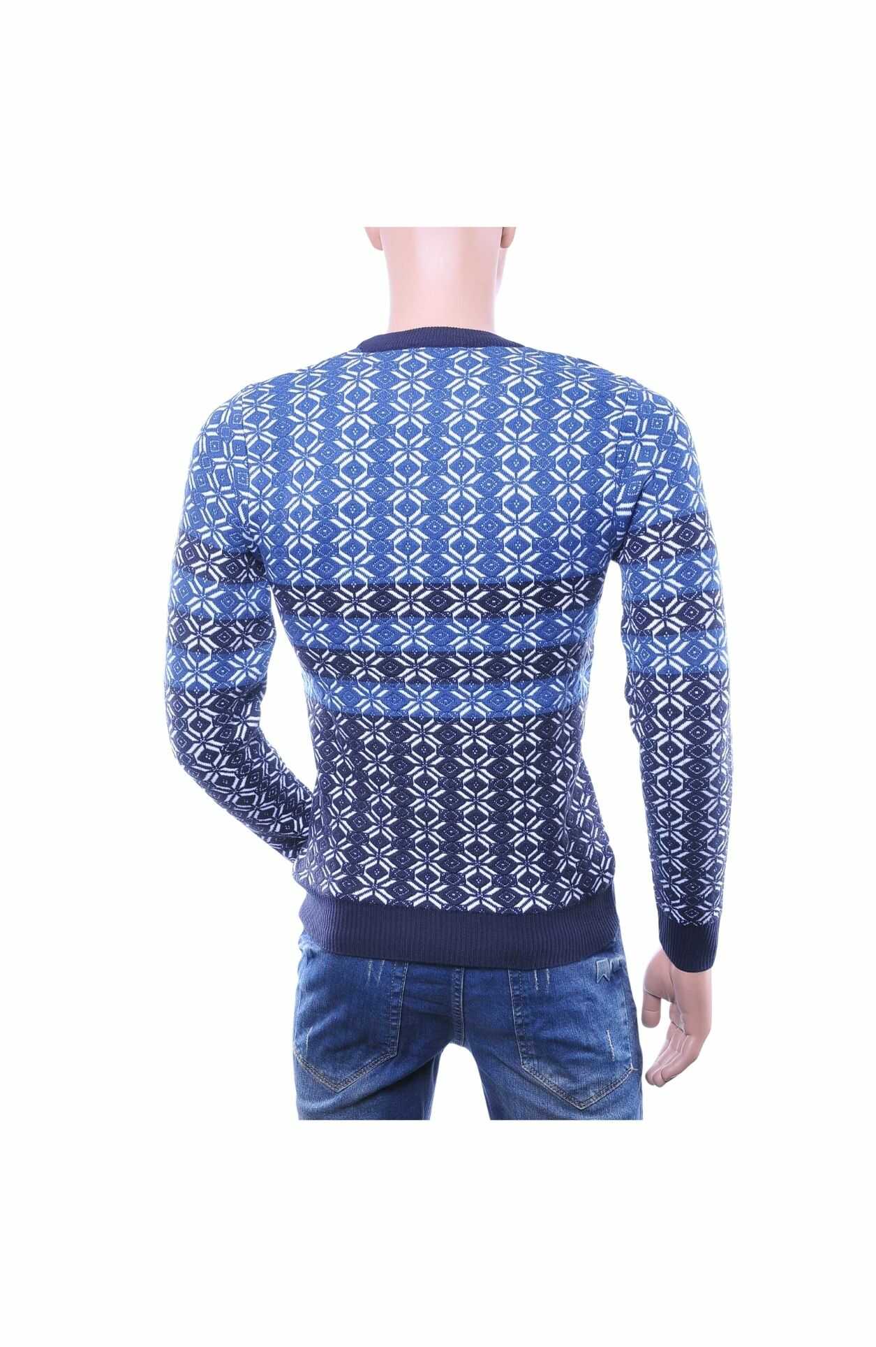 woolline heren trui, heren trui ronde hals, dunne heren trui, trendy heren pullover, heren trui met patroon, streetwear heren trui, moderne knitwear heren, slim fit heren trui, heren trui blauw wit, fashionable heren kleding, heren mode Nijmegen, CHARRA herenmode, chique casual heren trui, online trui kopen, trui kopen in Nijmegen, Goedkoop heren trui kopen