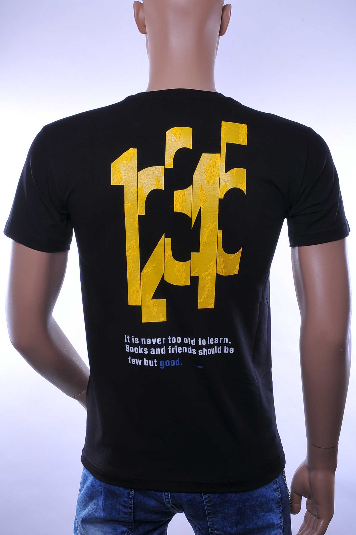 D&A trendy ronde hals heren T-Shirt met sier borstzak Zwart