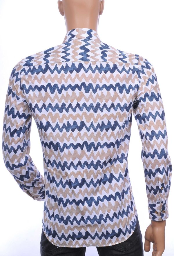 CORRINO OLYMP State of Art Blue Industry A fish named fred Wolff Blitz Moncler DIOR Philipp Plein PRADA Louis Vuitton GUCCI VERSACE KENZO Dsquared2 Levi's CHASIN G-STAR DOLCE & GABBANA DIESEL PME LEGEND WAM DENIM LACOSTE modern fit allover horizontaal golven dessin heren overhemd Beige