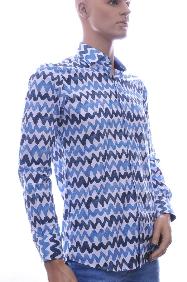 CORRINO OLYMP State of Art Blue Industry A fish named fred Wolff Blitz Moncler DIOR Philipp Plein PRADA Louis Vuitton GUCCI VERSACE KENZO Dsquared2 Levi's CHASIN G-STAR DOLCE & GABBANA DIESEL PME LEGEND WAM DENIM LACOSTE modern fit allover horizontaal golven dessin heren overhemd Blauw