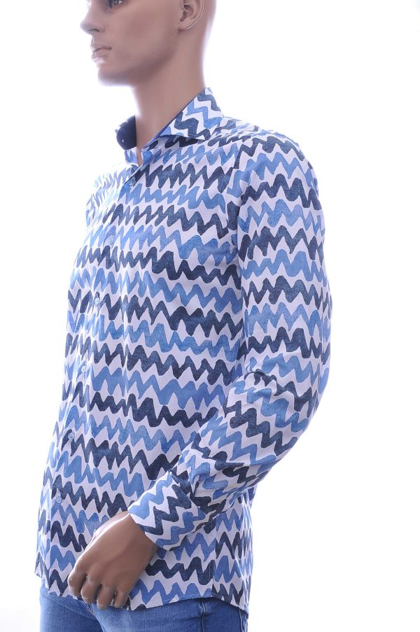 CORRINO OLYMP State of Art Blue Industry A fish named fred Wolff Blitz Moncler DIOR Philipp Plein PRADA Louis Vuitton GUCCI VERSACE KENZO Dsquared2 Levi's CHASIN G-STAR DOLCE & GABBANA DIESEL PME LEGEND WAM DENIM LACOSTE modern fit allover horizontaal golven dessin heren overhemd Blauw