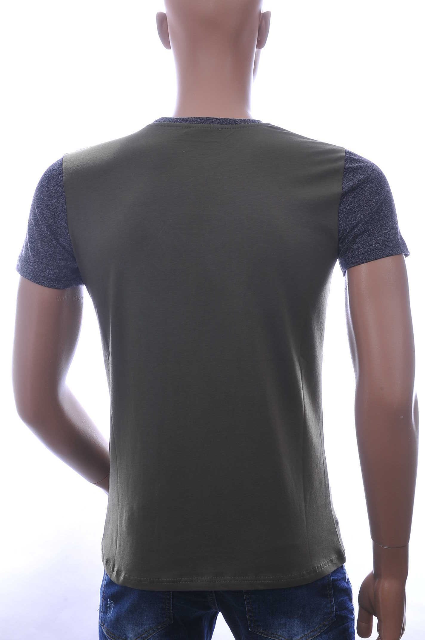 CLUB JU Trendy JEANS Slim Fit Ronde Hals T-Shirt met 3D Letters - Khaki