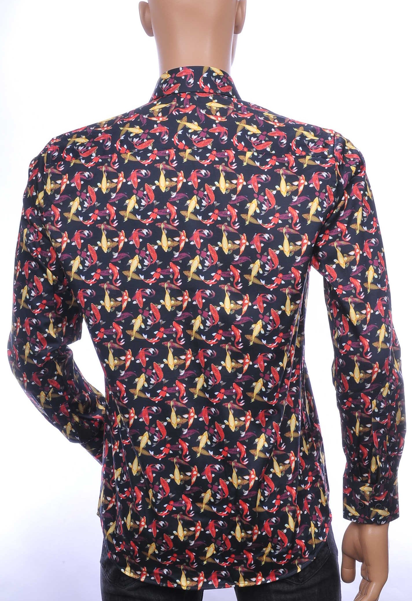 CORRINO OLYMP State of Art Blue Industry A fish named fred Wolff Blitz Moncler DIOR Philipp Plein PRADA Louis Vuitton GUCCI VERSACE KENZO Dsquared2 Levi's CHASIN G-STAR DOLCE & GABBANA DIESEL PME LEGEND WAM DENIM LACOSTE modern fit allover kleurrijk visjes dessin heren overhemd Zwart