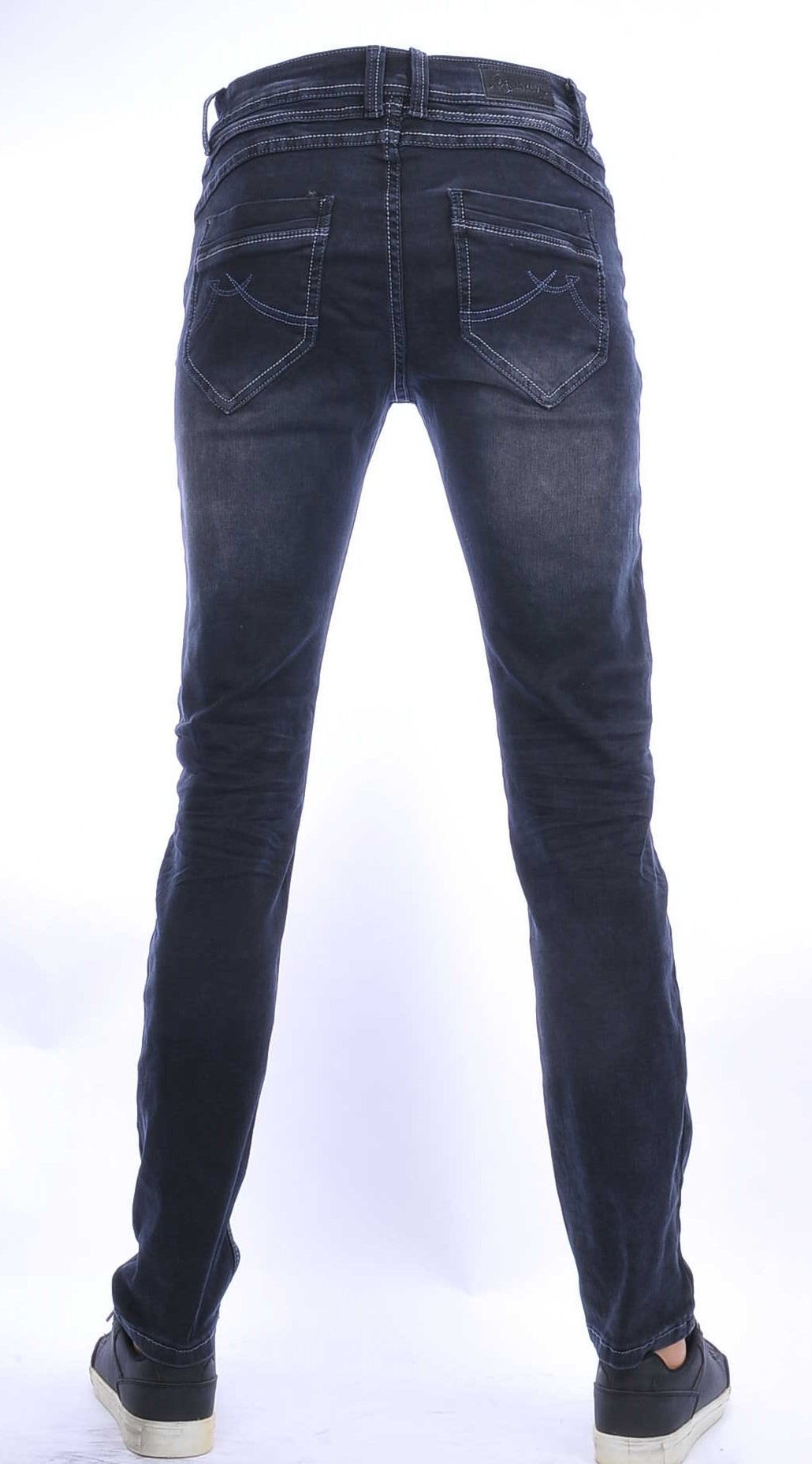 JAYLVIS Wolff Blitz Moncler DIOR Philipp Plein PRADA Louis Vuitton GUCCI VERSACE KENZO Dsquared2 Levi's CHASIN G-STAR DOLCE & GABBANA DIESEL PME LEGEND WAM DENIM LACOSTE slim fit stretch heren jeans met contrast kleur stiksels Zwart