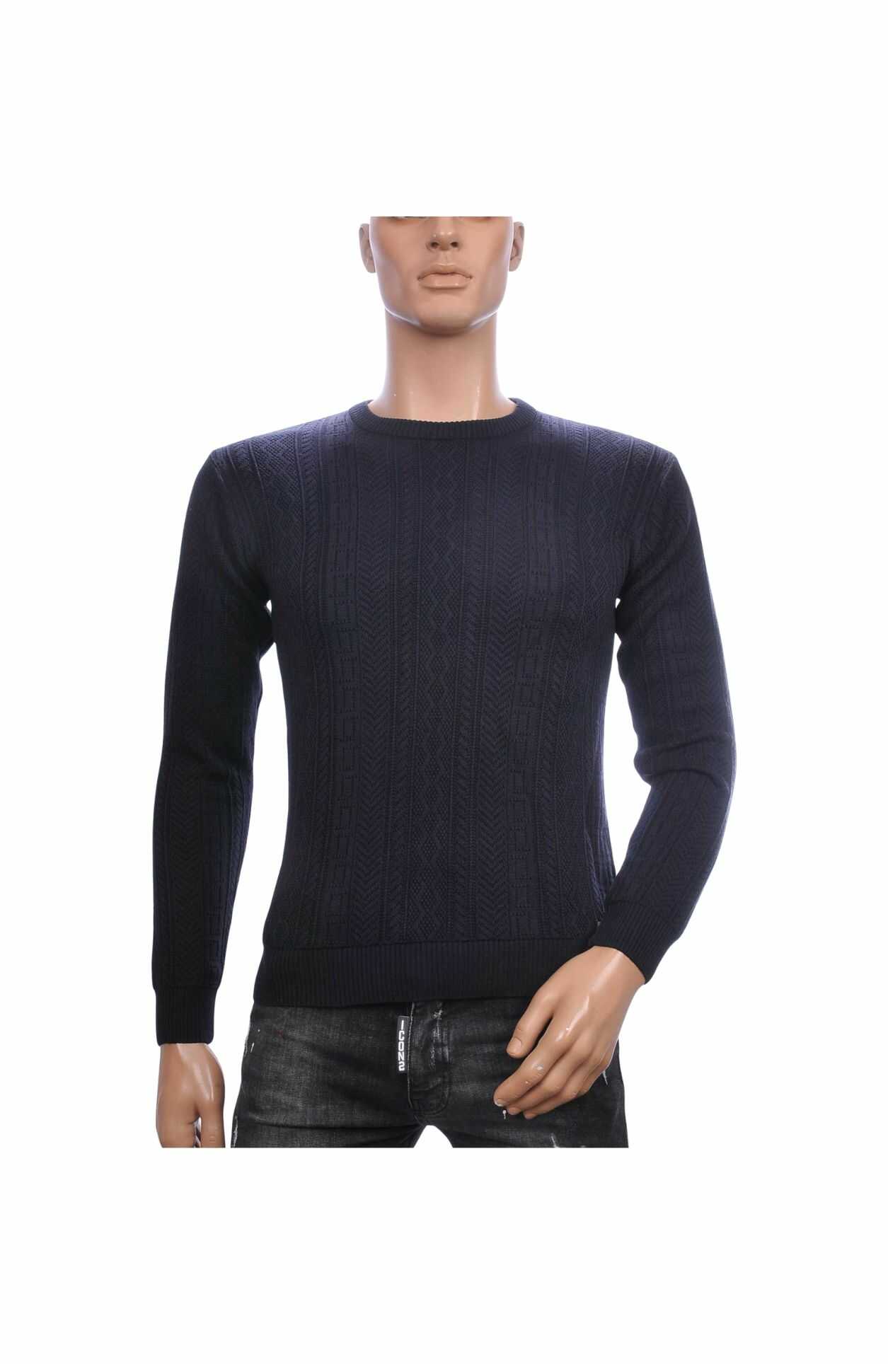 CI-BORG heren trui, Dunne heren trui ronde hals, Slim fit heren trui, Zwarte heren trui dun, Trendy heren trui, Fijngebreide heren trui, Heren trui met dessin, Moderne herenmode, Streetwear heren trui, Casual chique heren trui, Heren trui voor alle seizoenen, Dunne trui met kabelpatroon, online dunne trui bestellen, online trui kopen, trui kopen in Nijmegen, Goedkoop heren trui