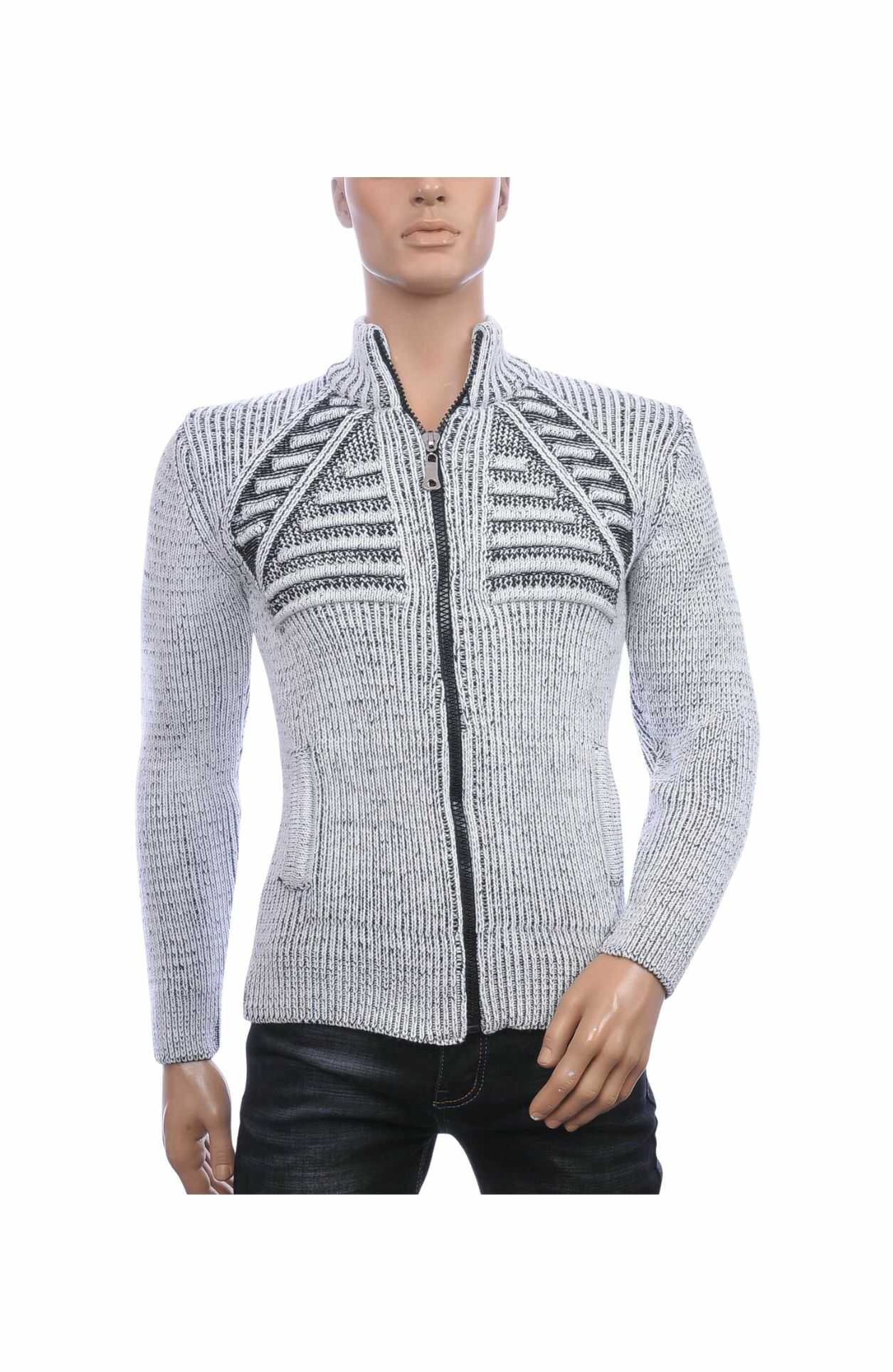 CI-BORG vest, grof gebreid heren vest, heren vest met rits, luxe heren vest, warm winter vest heren, katoenen heren vest, slim fit heren vest, heren knitwear premium, trendy heren vest, streetwear heren vest, heren vest zwart, heren vest grijs, CHARRA herenmode, herenmode Nijmegen, online vest kopen, vest kopen in Nijmegen, Goedkoop heren vest kopen, Heren vesten, Slim Fit vesten, Charra, heren Kleding in Nijmegen