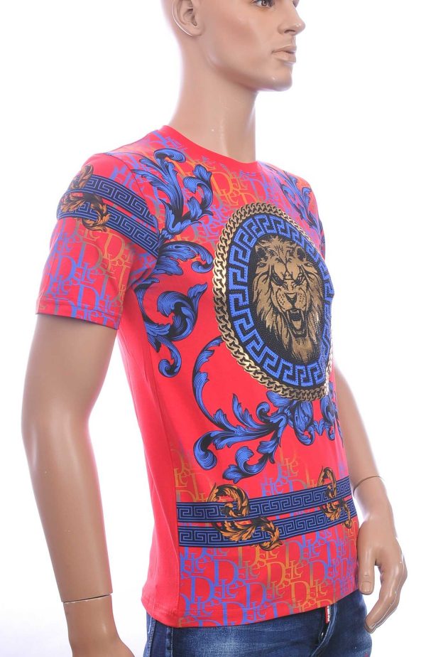 LES DESIGNERS Ronde Hals T-Shirt met Leeuwenkop met Steentjes – Rood