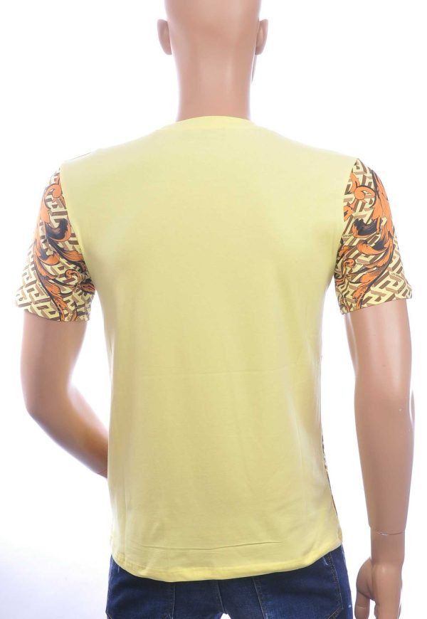 LES DESIGNERS Ronde Hals T-Shirt met Leeuwenkop en Steentjes – Geel