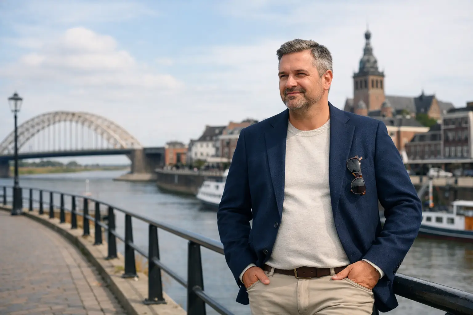 Stijlvoorbeeld voor mannen met buikje dat werkt